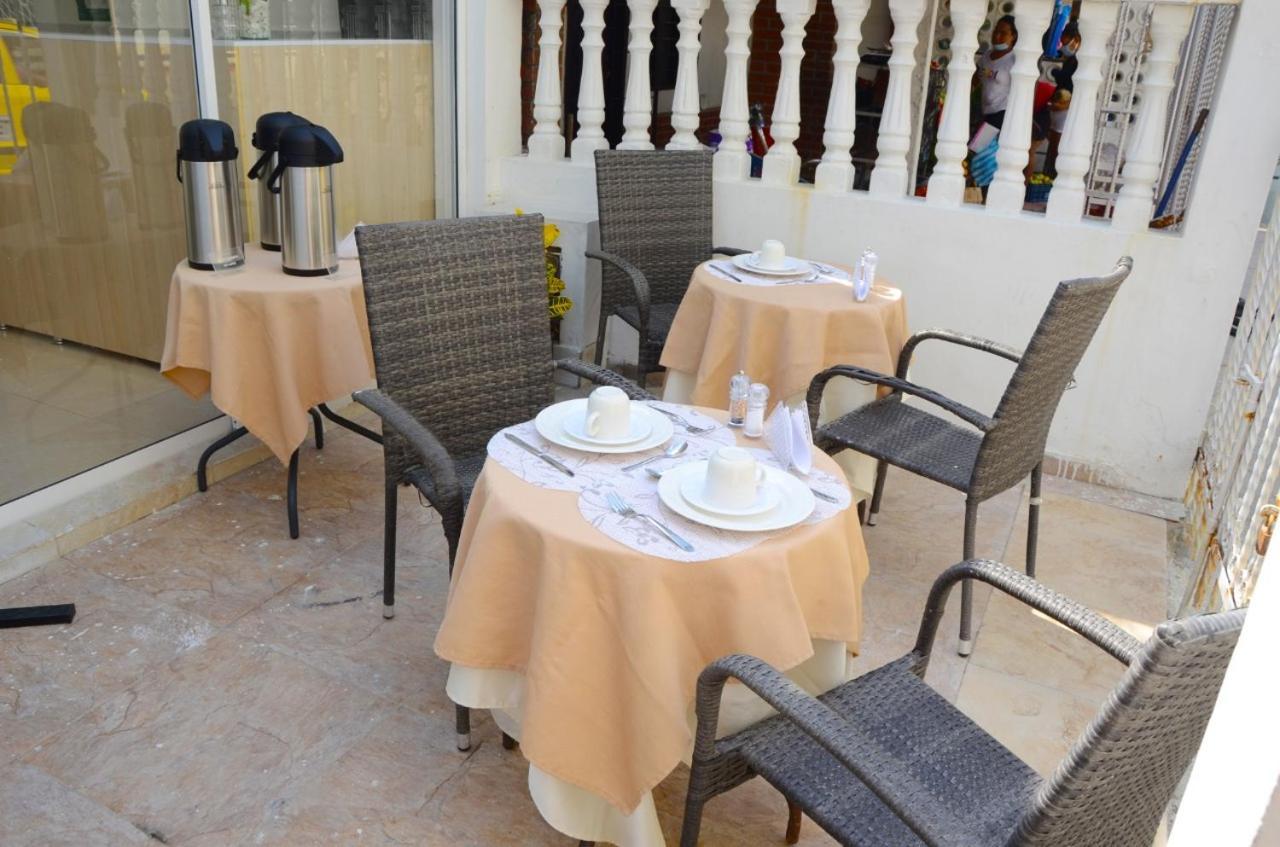 Hostal Marbella 47 Cartagena Екстер'єр фото