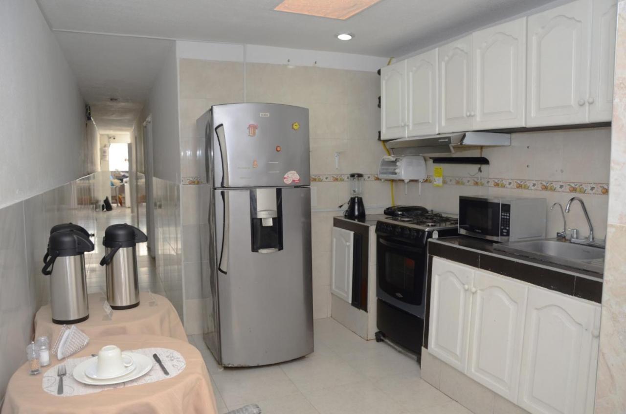 Hostal Marbella 47 Cartagena Екстер'єр фото