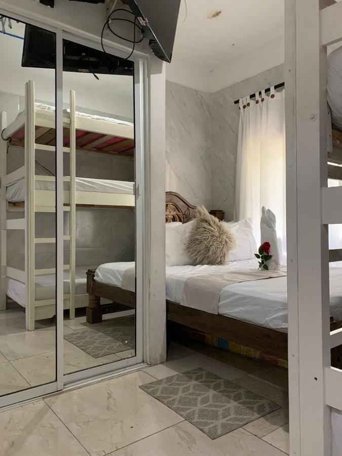 Hostal Marbella 47 Cartagena Екстер'єр фото